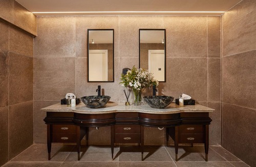 Thissio Hotel | MiraMe Athens Boutique Hotel-House of Gastronomy