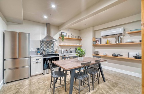 Mississippi District House | Mississippi Ave Compound | 7BR Sleeps 14