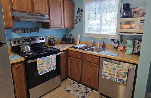 Chincoteague House | Misty Mare Townhouse - Gorgeous home on Chincoteague Island