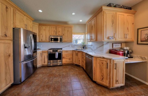 Moab South Valley House | MO'ABventures Canyonlands National Park 9 beds 6 bath .7 acre Parking UTV'S