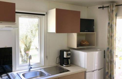 Vico Other | Mobil-home confortable avec terrasse pour 4 personnes à Vico - API-1-52-838