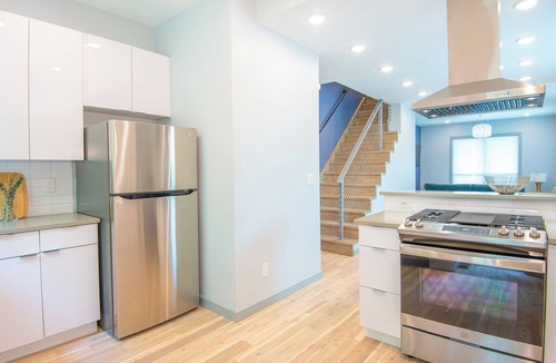 East Price Hill House | Modern 3 Bedroom Home Minutes to Downtown Cincinnati