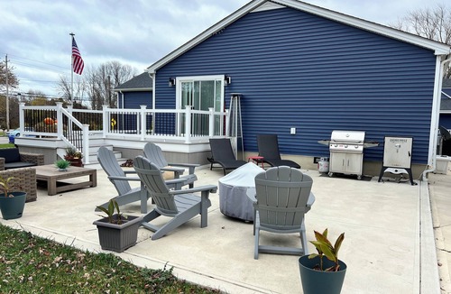 Huron House | Modern 3-Bedroom Home - A Little Something for Everyone!