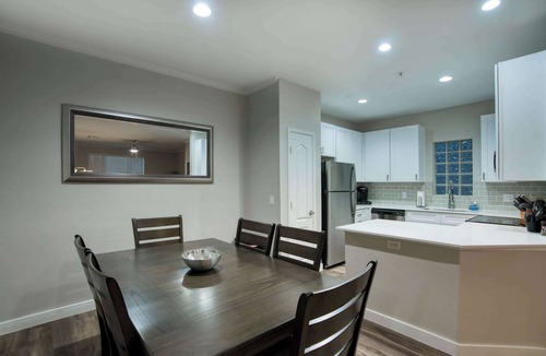 McDowell Mountain Apartments Apartment | Modern 3-BR Condo near Kierland