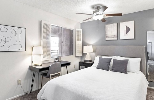 Glendale Apartment | Modern Apartment in Prime Location (ID9297X17)