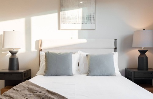 Estrella Village Apartment | Modern Apartment in Prime Location (ID8264X85)