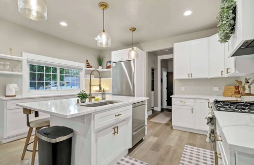 Garden District House | Modern CDA Escape | Hot Tub | Sauna | Minutes to the Lake