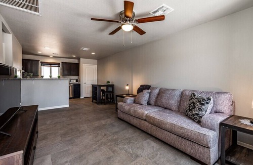 Kingman Apartment | Modern Comfort: Quiet Neighborhood Near Parks