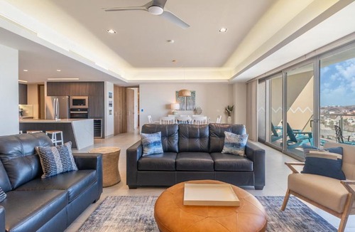 Bella Vista House | Modern Elegance Meets the Sea of Cortez at This Premier Destination
