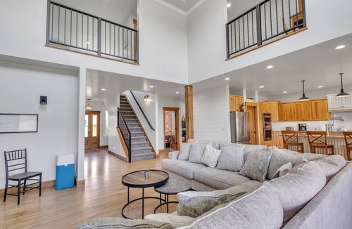 Corvallis House | Modern Farmhouse Three Bears Getaway