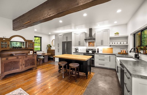 Whitefish House | Modern Forest Getaway - Mins From Whitefish, Glacier Park, & Ski Mtn