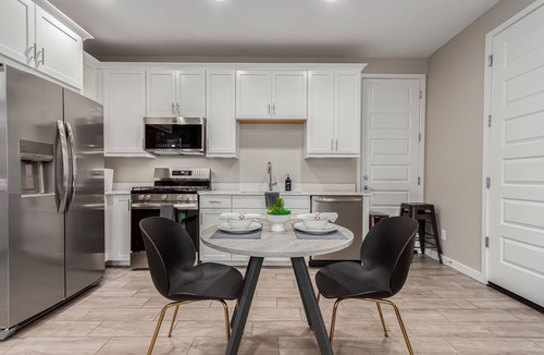 Maricopa House | Modern Guest Suite Retreat in Maricopa