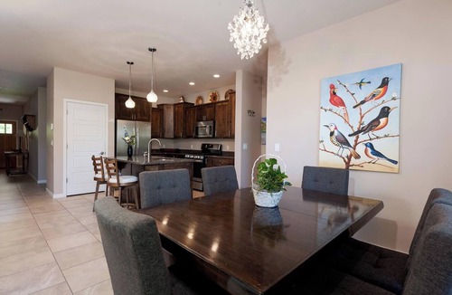 Durango House | Modern Home 2 Miles from Downtown DGO - Pet Friendly - Fenced Yard (30+ Day)
