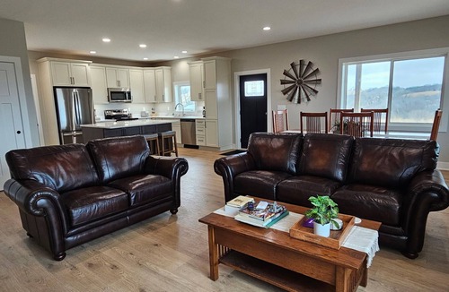 Booneville House | Modern home on acreage with pond, trails, rolling hills, and sunset views