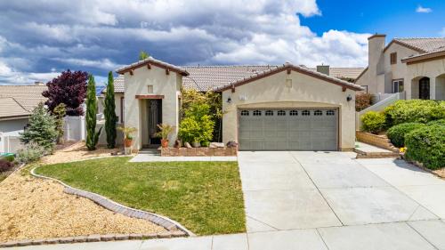 Tehachapi House | Modern Home Prime Location Loaded With Extras