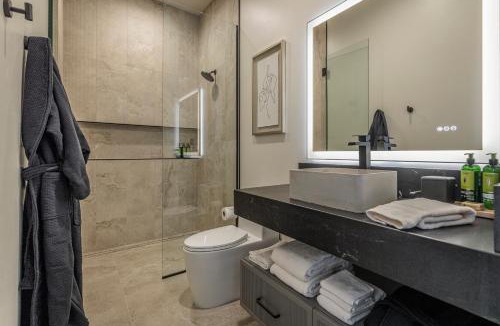 Virgin House | Modern Lux Casita