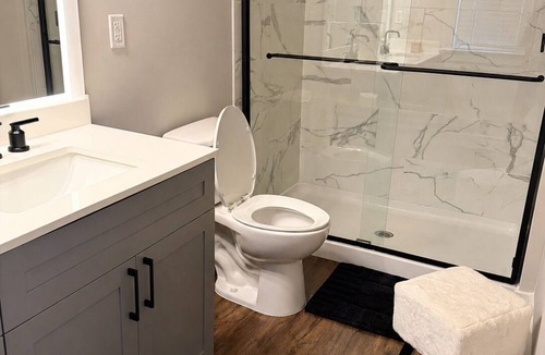Gallatin Apartment | Modern Luxe Home 3BR 3BA Garage Sleeps 6