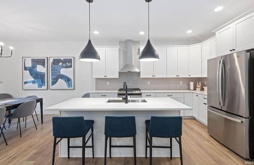 Georgetown House | Modern Luxury Villa Near Notre Dame