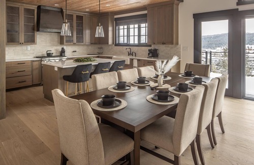 Big Sky House | Modern Mountain House w/Private Hot Tub