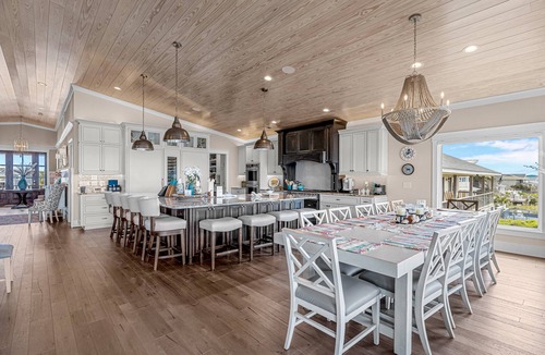 Holden Beach House | Modern Oceanfront Home with Zero-Entry Pool, Hot Tub, Outdoor Kitchen, WiFi & AC