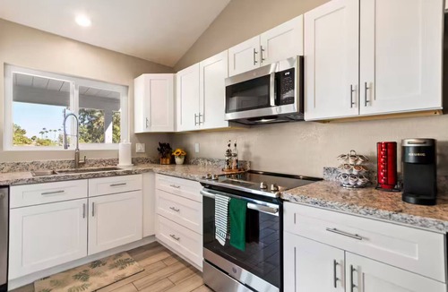 Tempe House | Modern Retreat - Private Pool - Hot Tub - Huge Lot