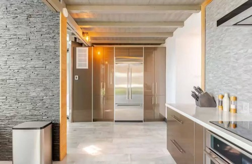 Glen Ellen House | Modern Sanctuary with Stunning Valley Views