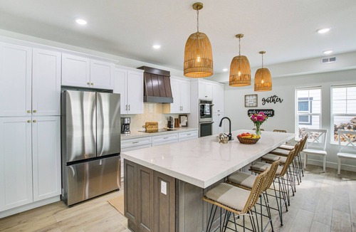 Garden City Cottage | Modern & Spacious Garden City Home w/Pool Access!