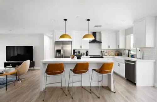 Scottsdale Estates Six House | ModernOasis Scottsdale: Two En-Suites &Heated Pool