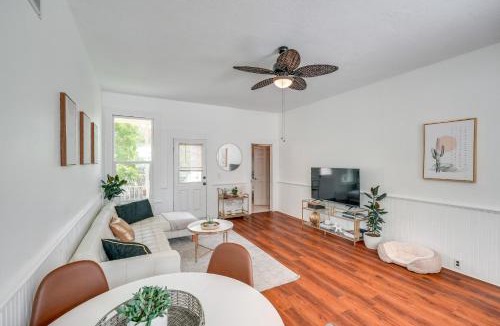 Modesto House | Modesto Mansion on 2 Acres - Great for Families!