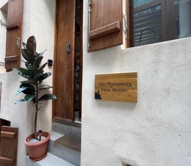 Mandraki House | Monastery View House