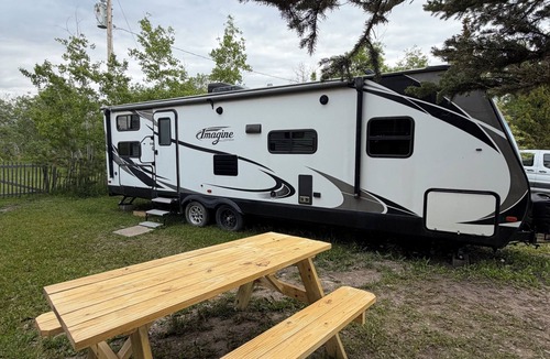 Babb House | Montana Moon on the Lake "Imagine" RV #6