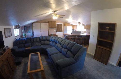 Florence Apartment | Montana Mountain Majesty BnB Discounts for longer stay NEW
