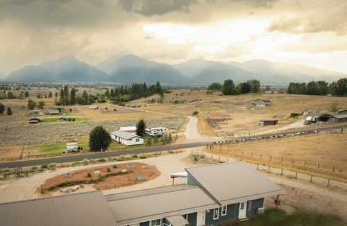 Stevensville House | Montana Retreat : Unit B