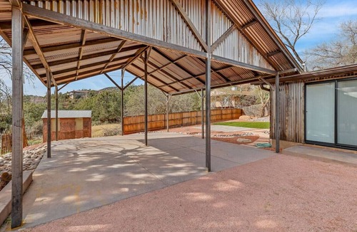 Sedona Villa | Moongazer’s Inn Red Rock Views! 1 mi. to Uptown