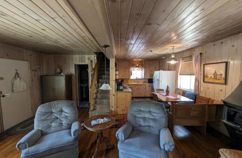 Pinehurst House | Moore's Cabin