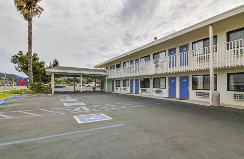 Buellton Hotel | Motel 6-Buellton, CA - Solvang Area