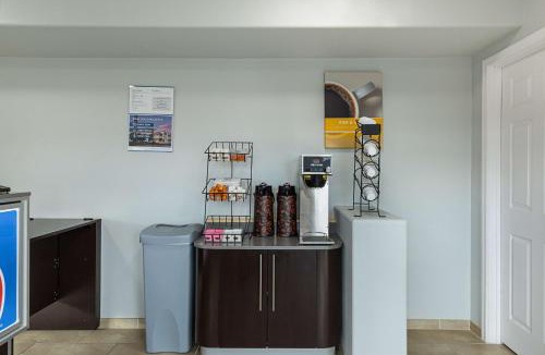 Show Low Hotel | Motel 6-Show Low, AZ