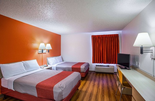Tucson Hotel | Motel 6 Tucson, AZ - North