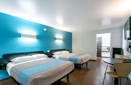 Heart of Missoula Hotel | Motel 6 University Missoula