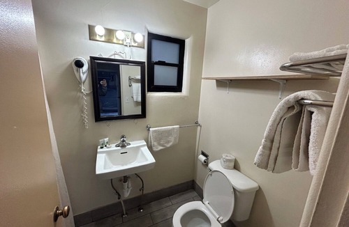 Williams Hotel | Motel 6 Williams, AZ – Historic Route 66