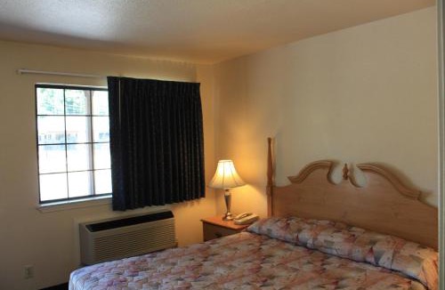 Apple Hill Hotel | Mother Lode Motel