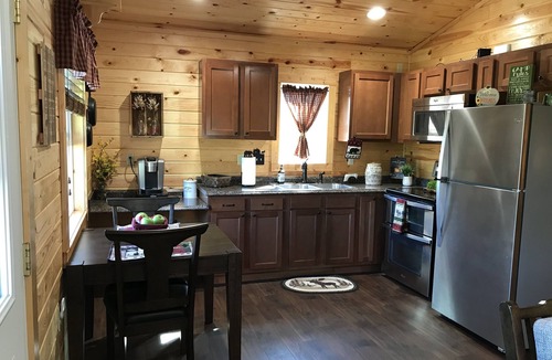 Boundary County Cabin | Mountain Cabin! Private Hot Tub! Amazing Views!