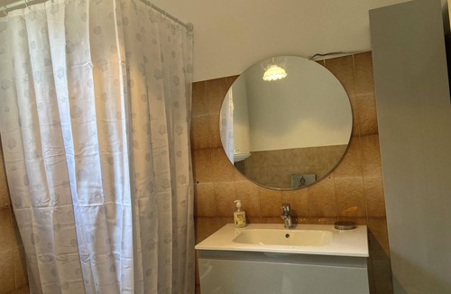 Prunelli-di-Fiumorbo Apartment | Mountain apartment, sea 30 minutes away