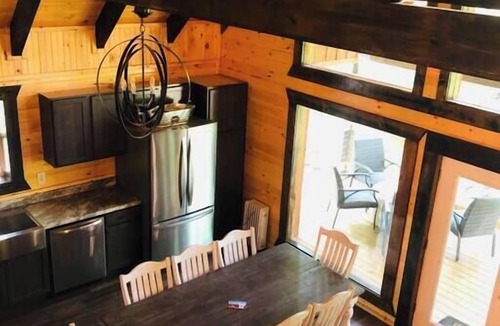 Denniston Cabin | Mountain Laurel-RRG | Hot Tub | Discounted Rates! | Private 12 Acres Next to the Gladie Visitor center off 715 surrounded by National Forest Land and The Best RRG Hiking Trails!