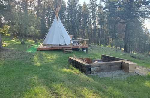 Rexford RV Rental | Mountain Quest Tipi