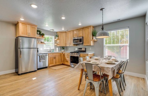 Cedar City Cottage | Mountain-view Cedar City Home w/Large Yard!