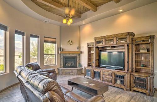 Las Cruces House | Mountain-View Las Cruces Getaway w/Gas Grill