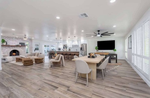 Paradise Valley Village House | MountainView Retreat+Hiking+DivingPool+Spa+GameRm