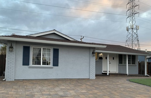 East San Jose House | Multi-generational house with an in-law unit