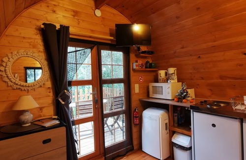 Porto-Vecchio Ski Chalet | My cabin at the bottom of the garden, a cosy, comfortable and intimate wooden cocoon.